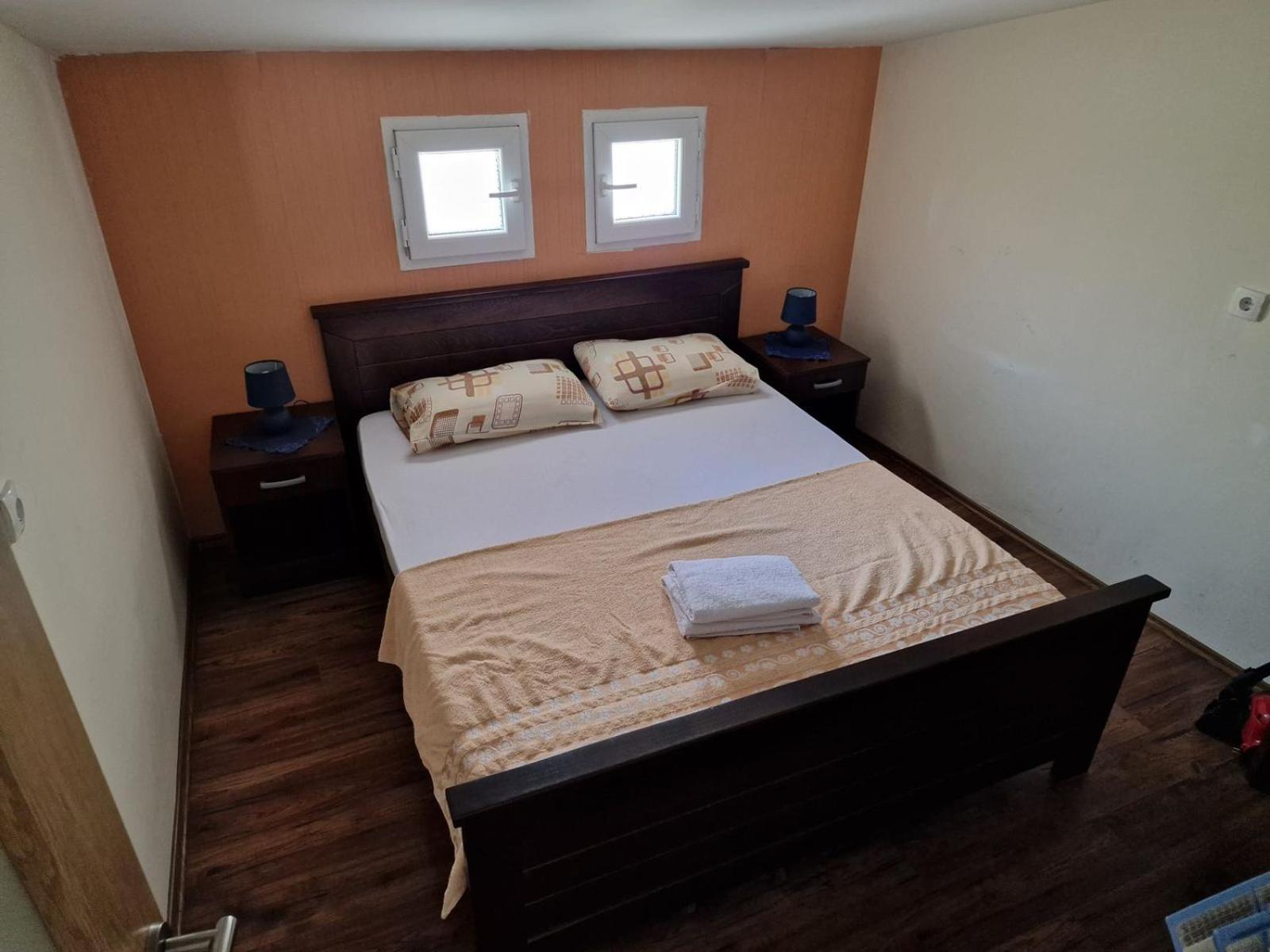 Lakeside Oasis Home Karuc エクステリア 写真